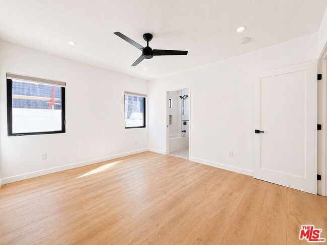 Building Photo - 818 N Genesee Ave