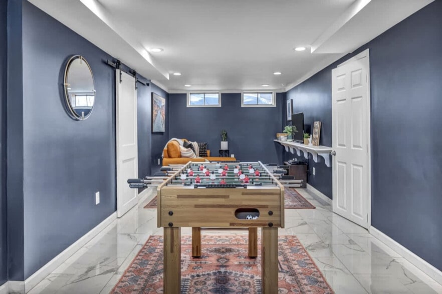 Building Photo - 1036 Union Ave