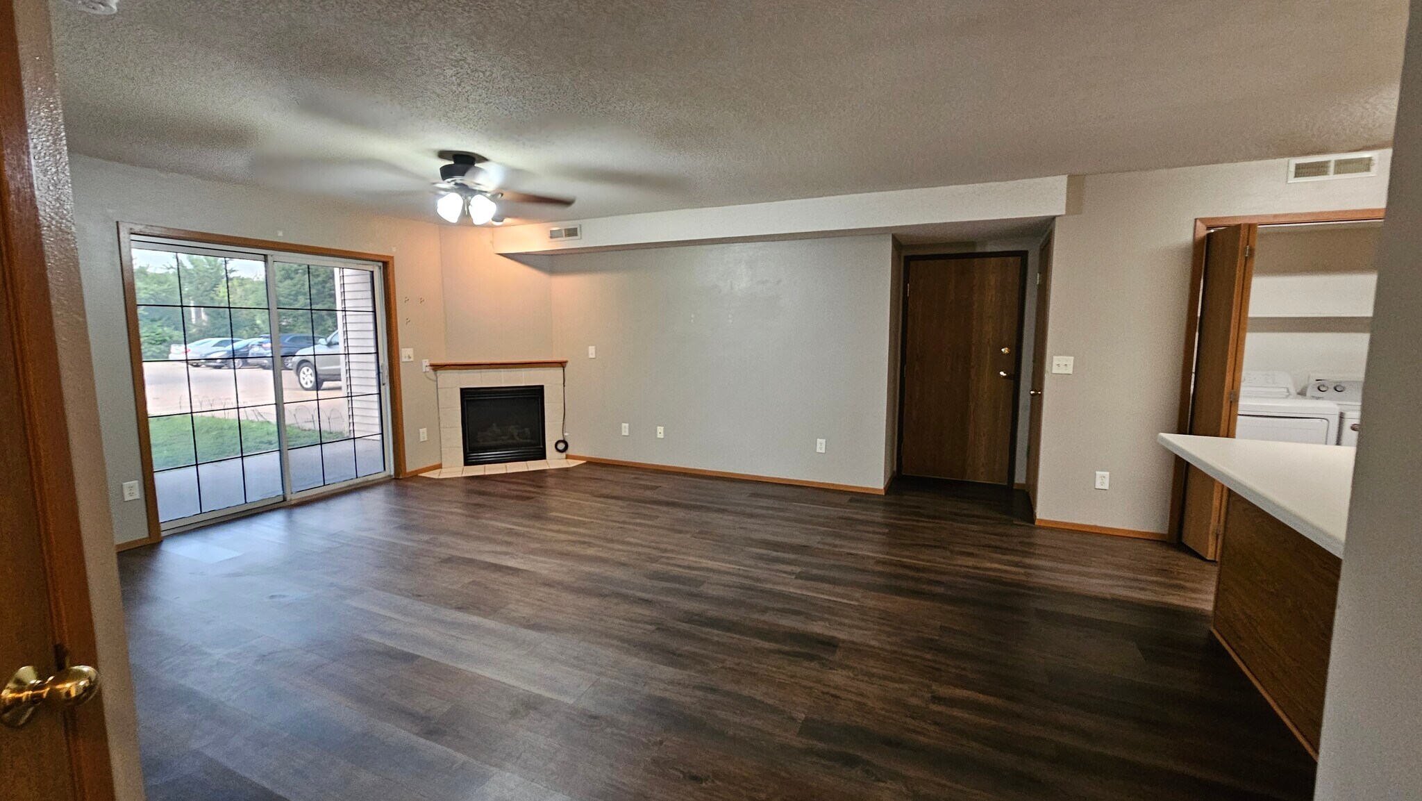 Building Photo - 605 Kimberlite St