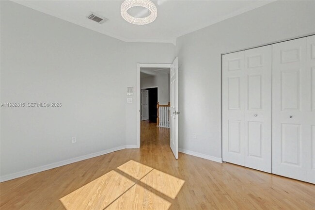 Building Photo - 1560 Seagrape Way