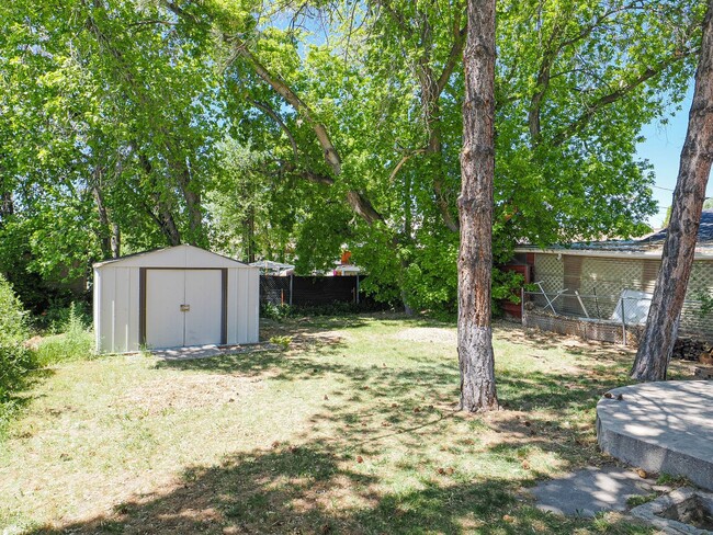 Building Photo - 3 Bed Bungalow Near BYU & UVU – Large Private Yard
