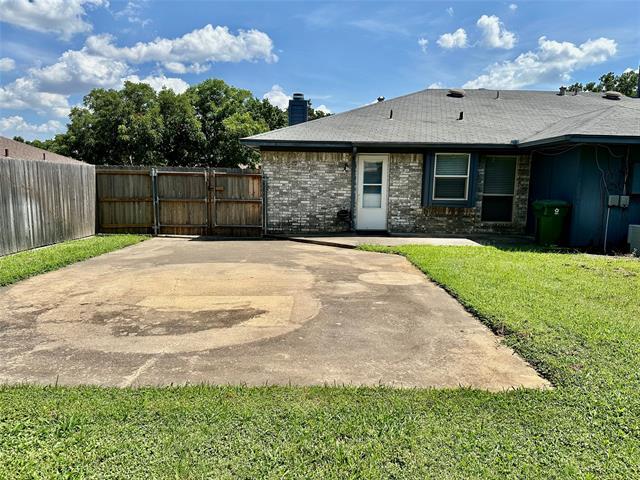 Building Photo - 2305 Dalewood Ln