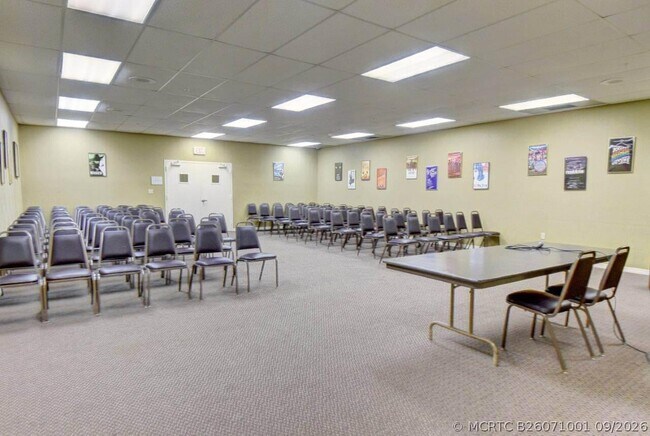 Building Photo - 4055 Wolverton C