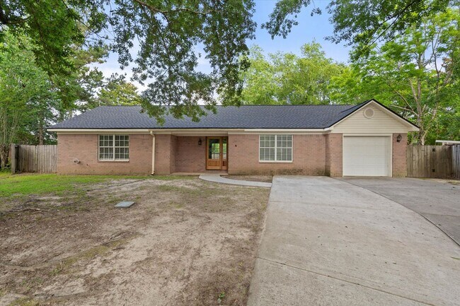 Primary Photo - East Fairhope Full Brick