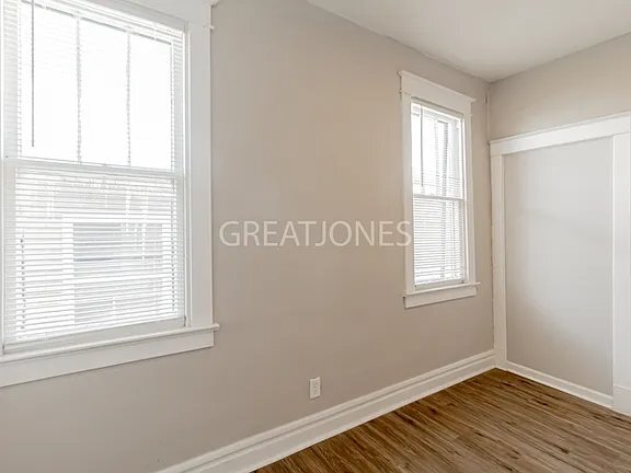 Building Photo - 4128 Schiller Pl