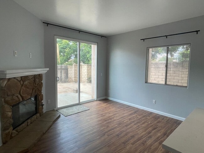Building Photo - Updated Two Story Townhome w/ Two Car Garage