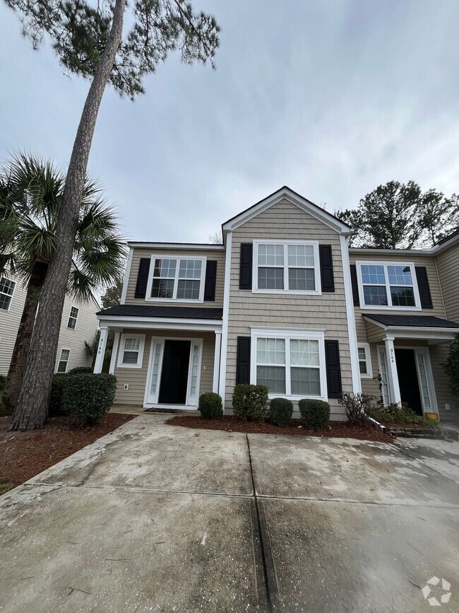 Building Photo - Westcott Plantation 4Br  2.5Ba  Townhouse