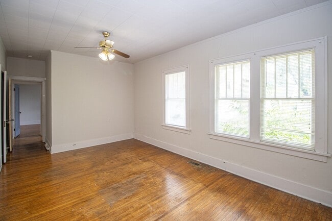 Building Photo - 3 Bed 2 Bath Home Fulton