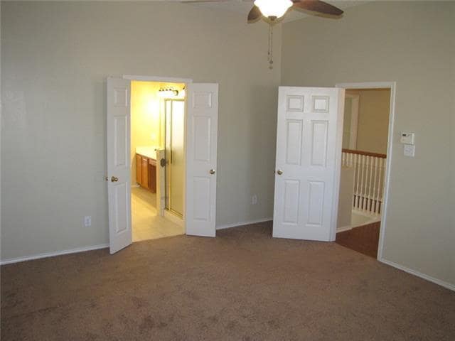 Building Photo - 3817 Rolling Hills Dr