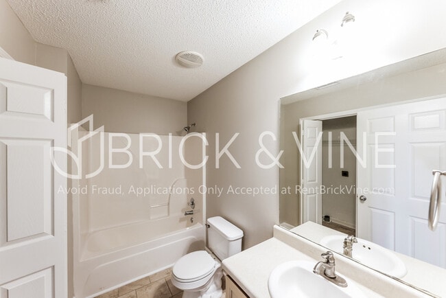 Building Photo - 7360 Old Acton Rd