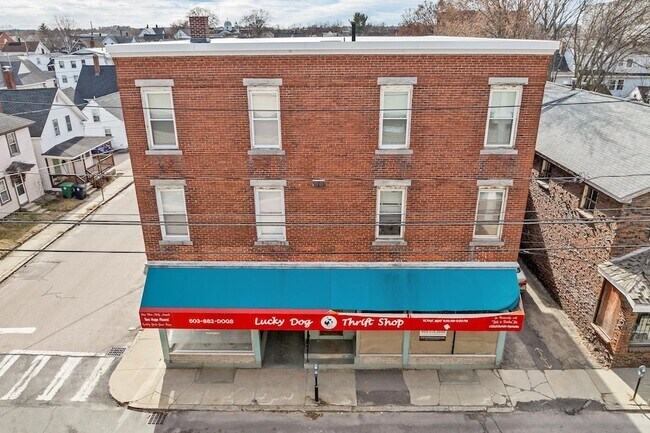 Building Photo - 23 Elm St