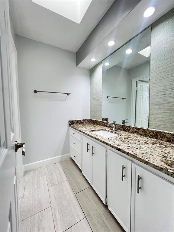 Building Photo - 6726 Saffron Hills Dr