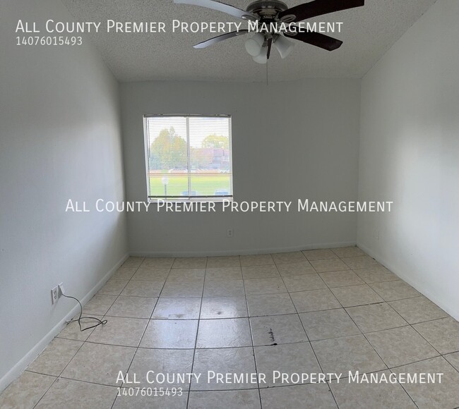 Building Photo - 5231 Via Hacienda Cir