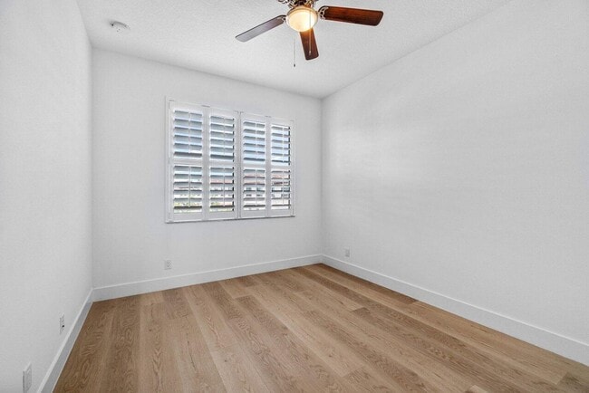 Building Photo - 7115 Edison Pl