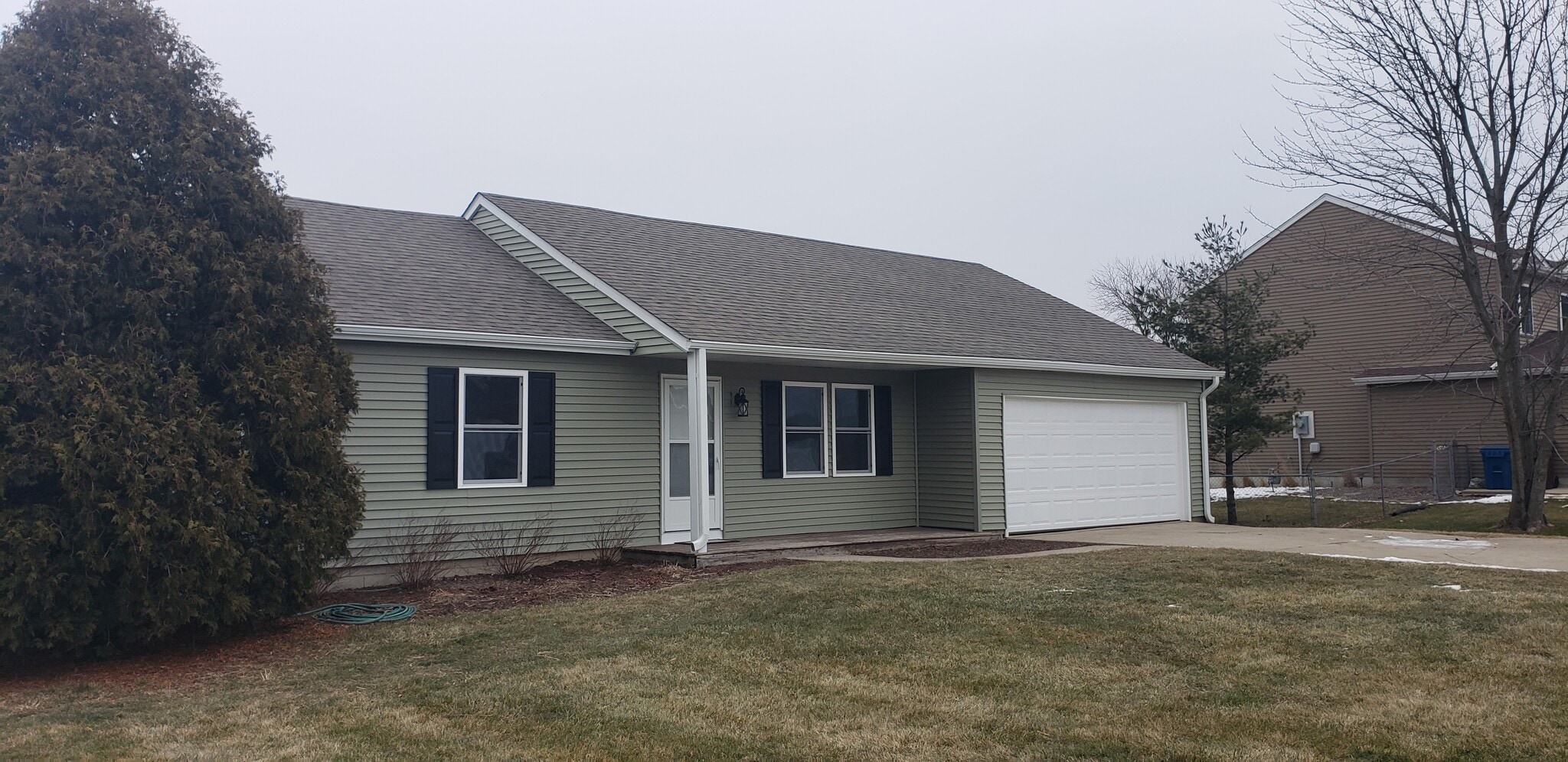 Building Photo - 231 W 550 N