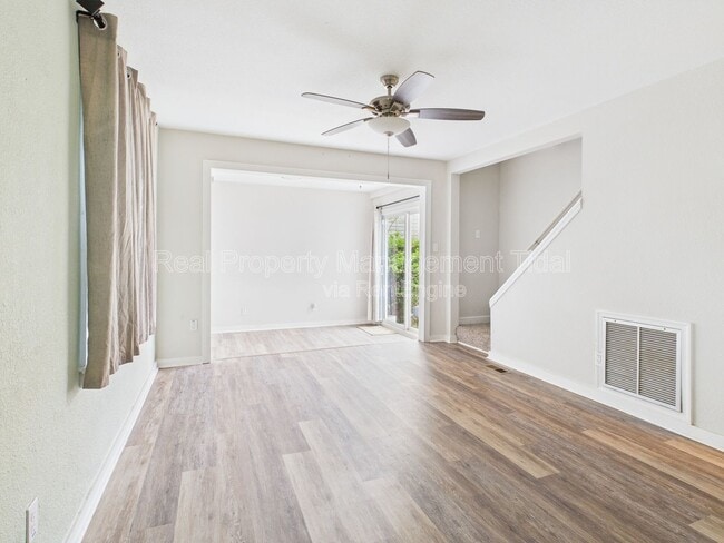 Building Photo - 3853 Atterbury St