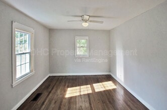 Building Photo - 1257 Lorenzo Dr SW