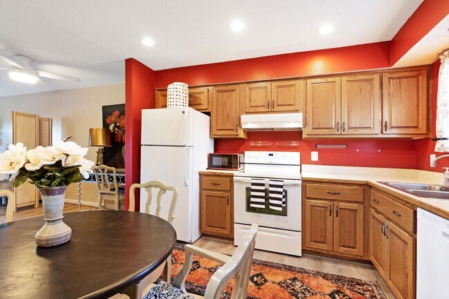 Building Photo - Quality Home Management