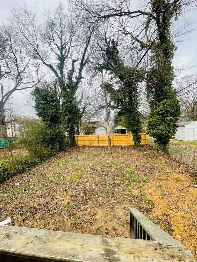 Building Photo - Beautifully Renovated 3bdrm/1.5bth Home Located in Richmond's North-side!