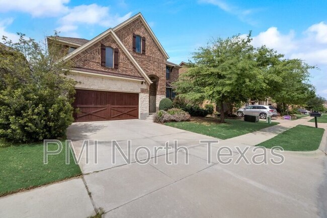 Building Photo - 415 San Marcos Dr