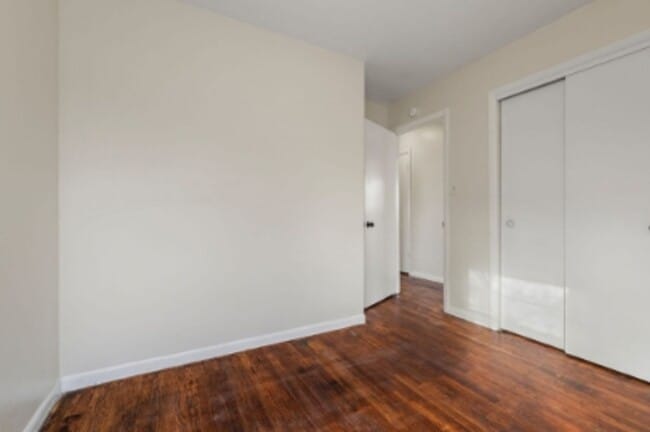 Building Photo - 4 Bed 13 Minutes From Downtown!