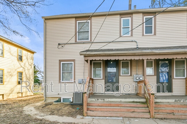 Building Photo - 3314 Franklin St