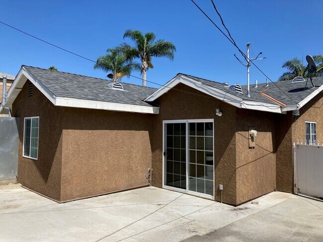 Building Photo - 22409 Elaine Ave