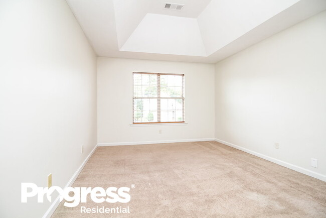Building Photo - 4121 October Woods Dr