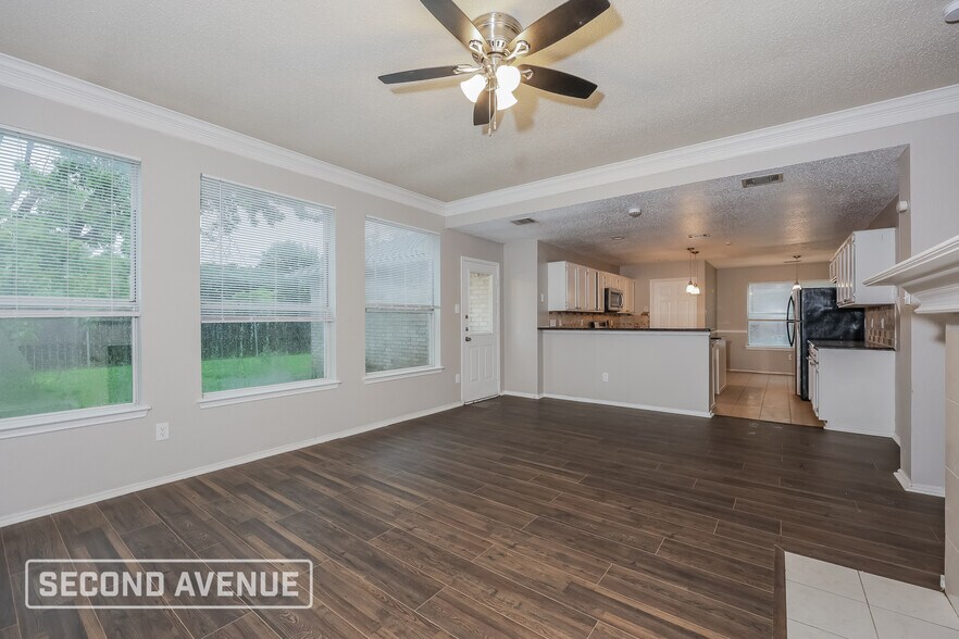Building Photo - 7610 Dartmouth Dr