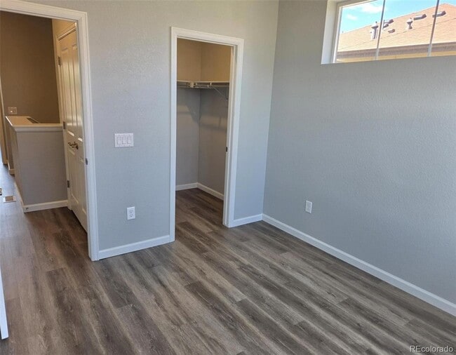 Building Photo - 2220 Santini Trl