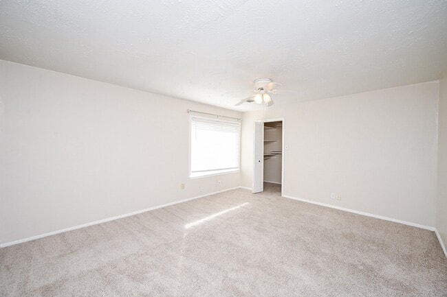 Building Photo - 4723 Merwin St