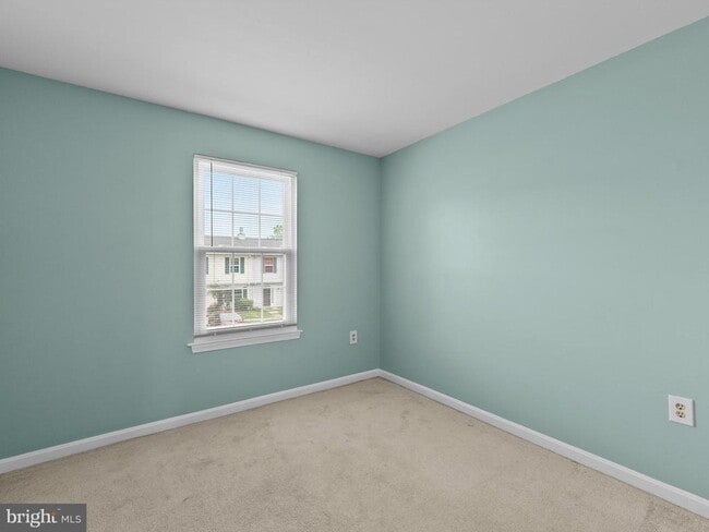 Building Photo - 2178 Mager Dr
