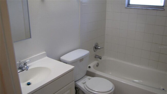 Building Photo - 3405 N 51st St