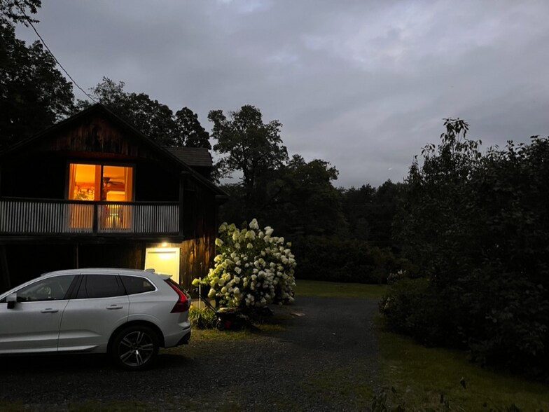 Building Photo - 3550 Coolidge Hwy