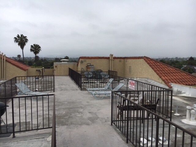 Building Photo - 1400 Venice Blvd