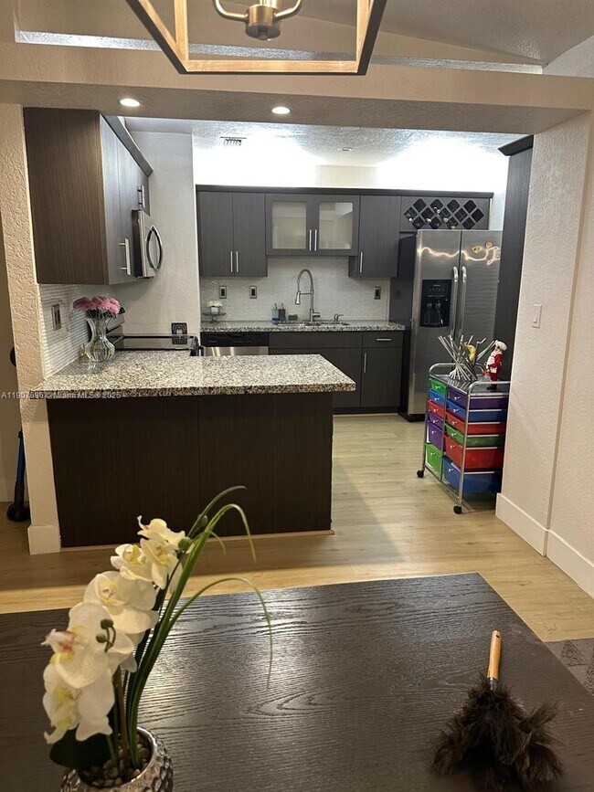 Building Photo - 15304 SW 81st Ln