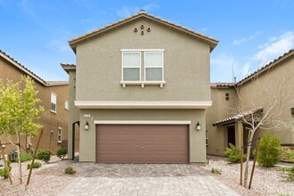 Building Photo - 2938 Saltillo Ln