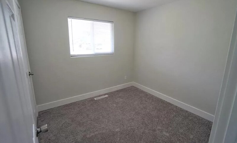 Building Photo - 3575 Ironwood Pl