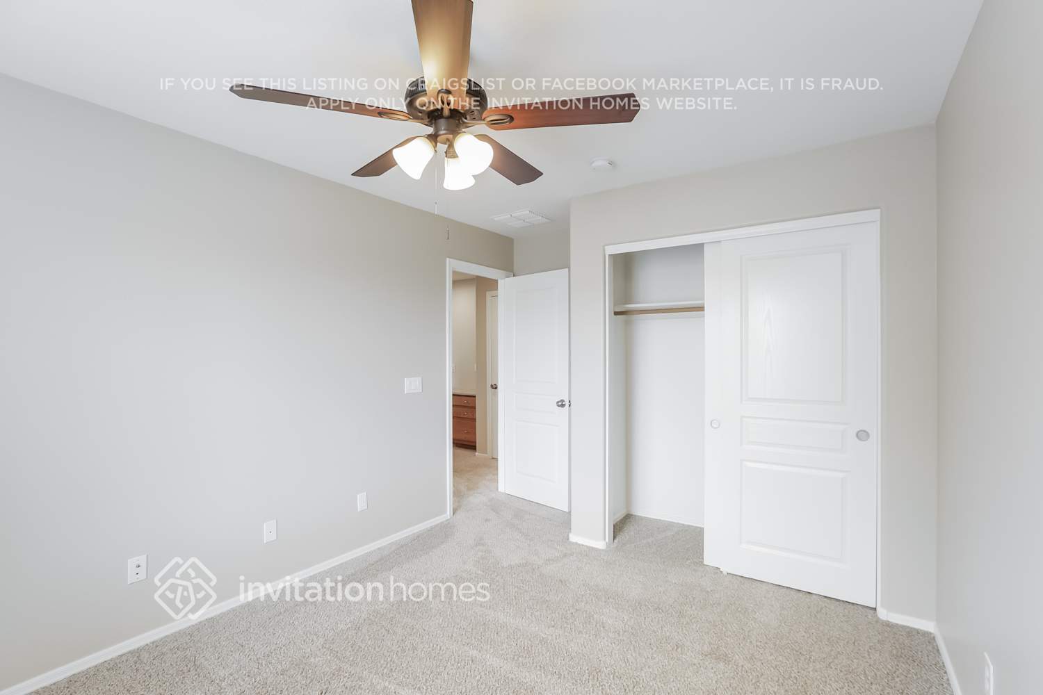 Building Photo - 3787 E Chickadee Rd