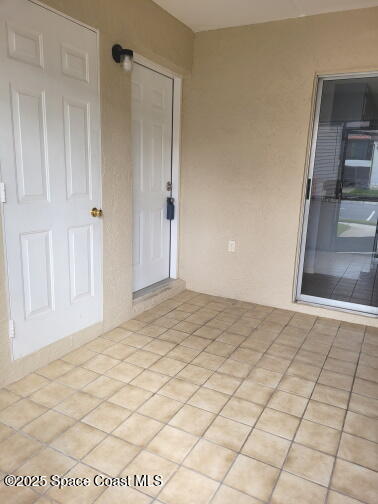 Building Photo - 732 Ridge Club Dr