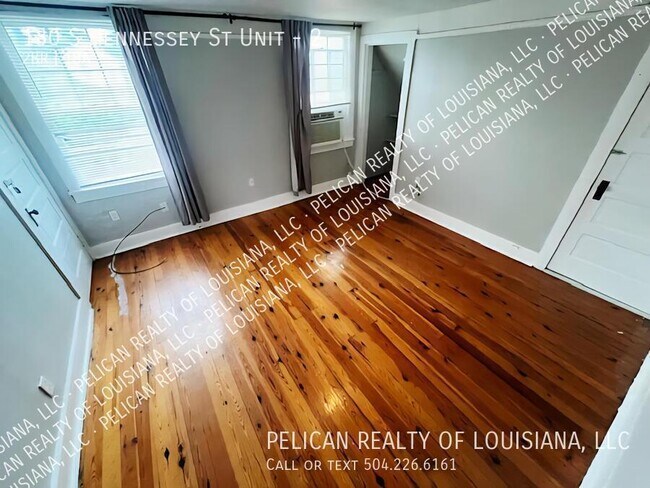 Building Photo - 130 S Hennessey St