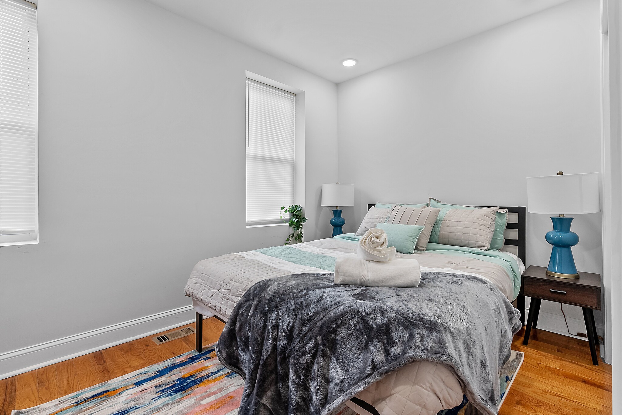 Building Photo - 3025 Baltz St