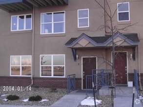 Building Photo - 14950 E Center Ave