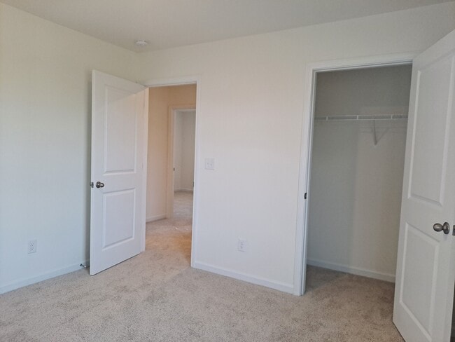 Building Photo - 7215 Jumping Jack Ln