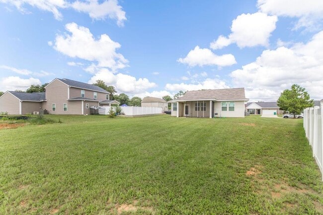 Building Photo - 807 Ivy Glen Dr