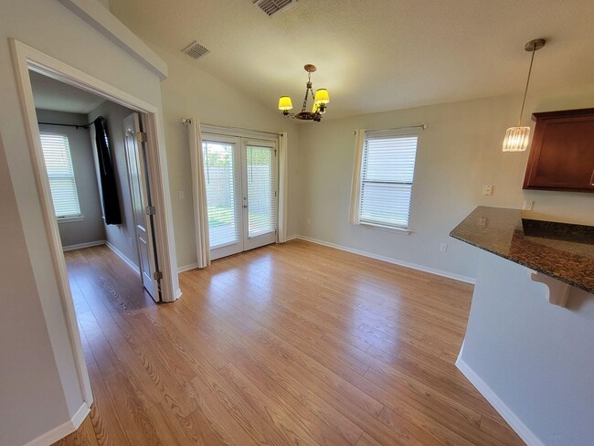 Building Photo - 1934 Catline Cir