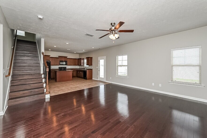 Building Photo - 1112 Moonriver Cove