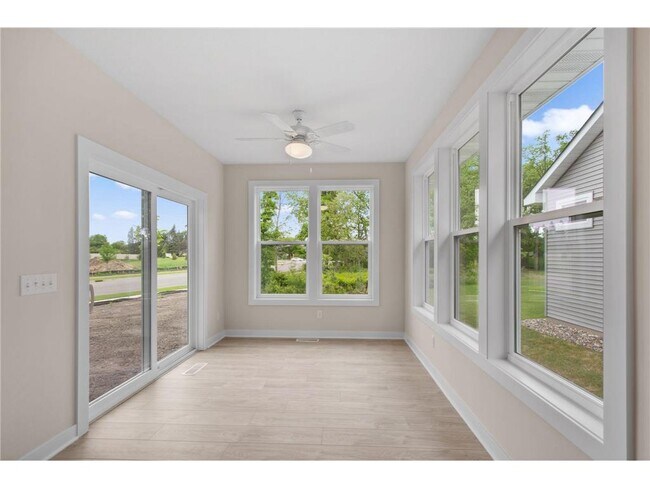 Building Photo - 13104 Ghia Ct NE