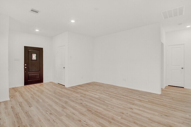 Building Photo - 18411 Cobalt Cove Ln