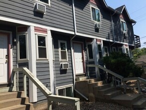 Building Photo - 1504 Pine St